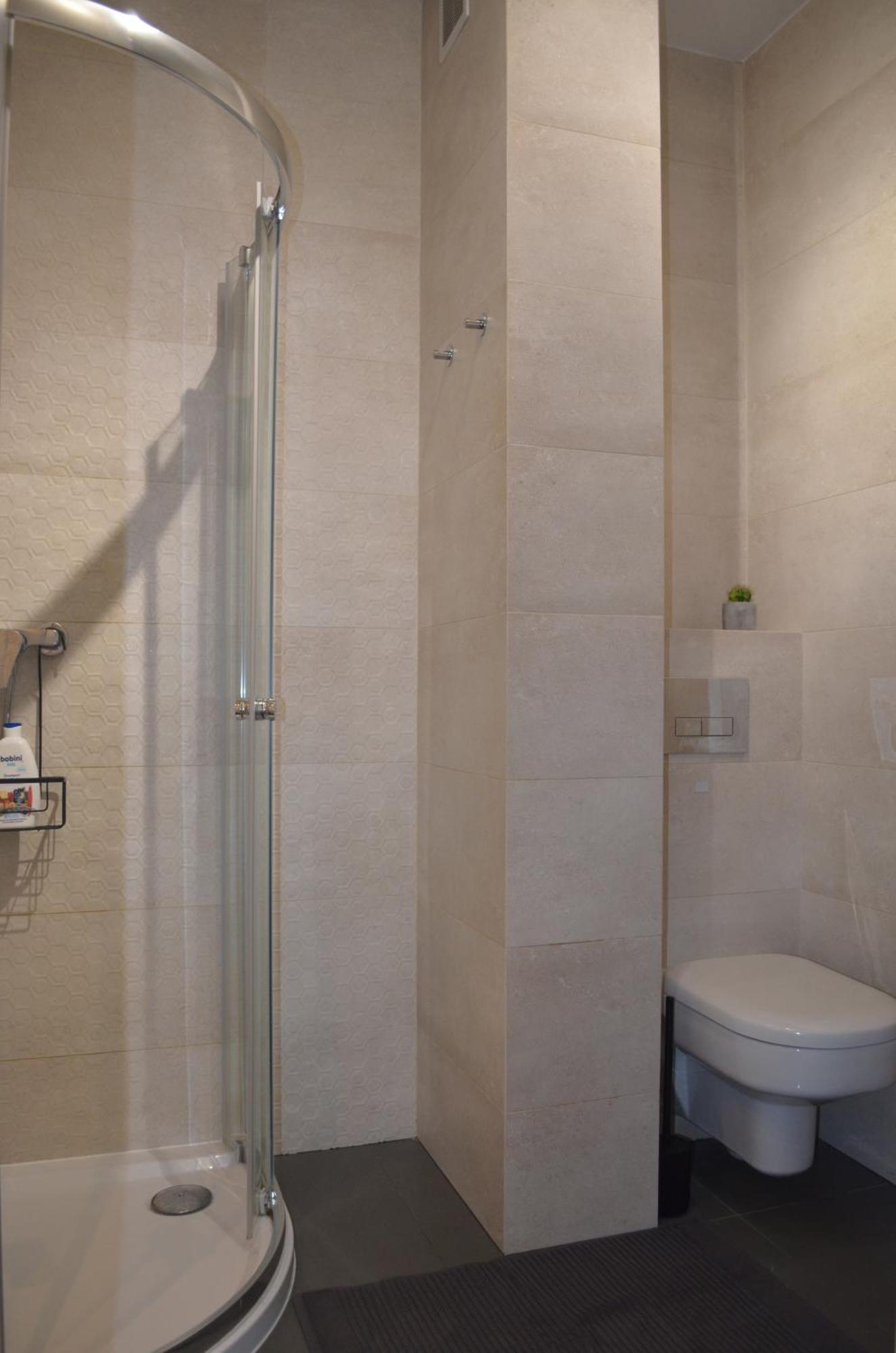 Apartment Sosnowiec City - Free Parking - Easy Check-In ภายนอก รูปภาพ